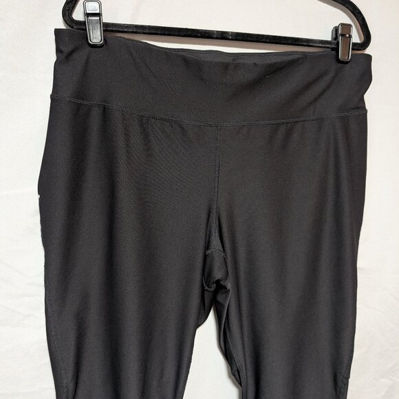 Xersion Women's Black Capri Length Fitted Mesh Panel Leggings Size 1X - Picture 2 of 8